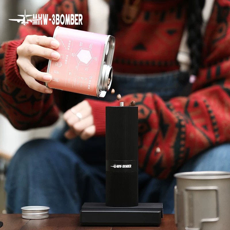 Ручная кофемолка MHW-3BOMBER с – обзор и цена Hero Coffee Equipment